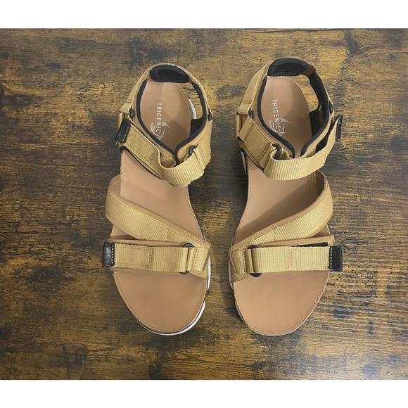 Clarks Trigenic Tri‎ Cove Sandals Mens Sz 11M Tan Hook Loop Walking - Picture 1 of 11